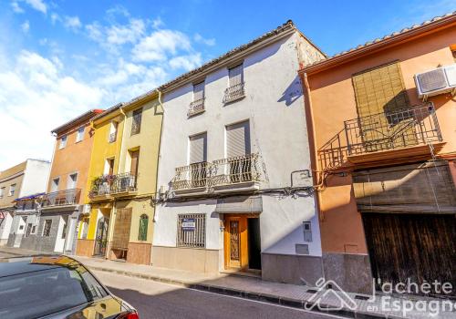 Properties in La Pobla Llarga