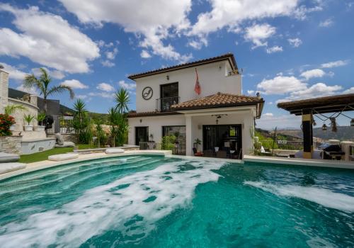 Properties in Casarabonela