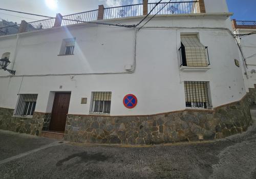 Properties in Casarabonela