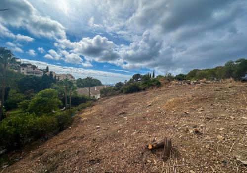 Lands in Marbella