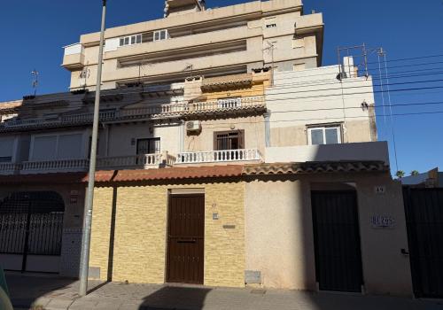 Talo myytävänä Nueva Torrevieja - RES21238
