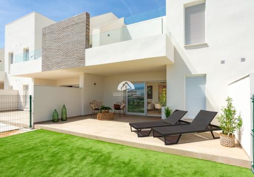 Homes in Algorfa