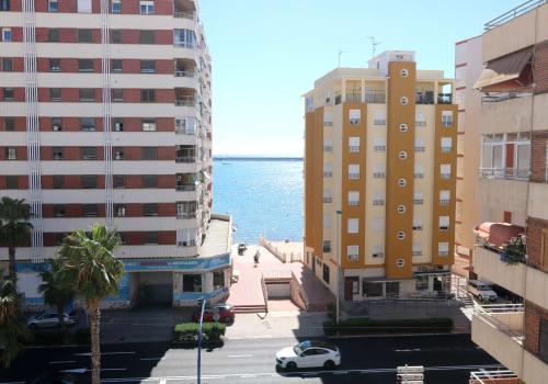 Flat for sale in El Acequión, Torrevieja - AA-3759
