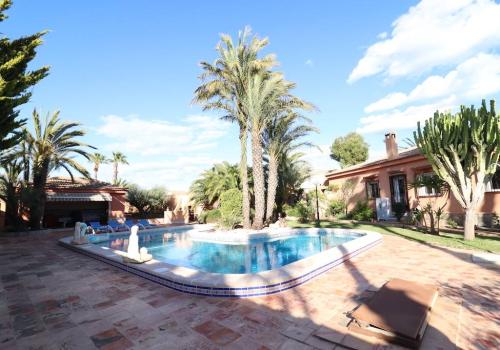 Chalet for sale in La Siesta - 1323
