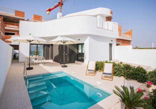 Brand new Villas in Torrevieja