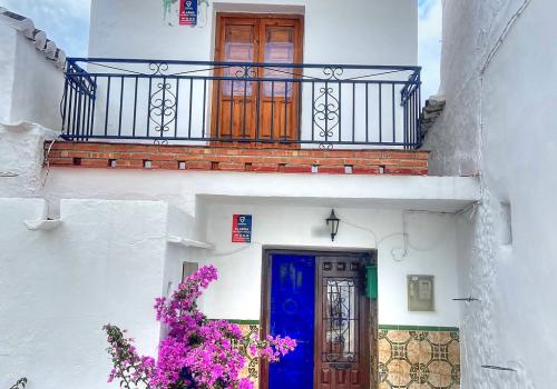 Haus zum verkauf in Salares - AD602 Haus zum verkauf in Salares - AD602