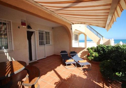 Bungalow in vendita a Los Europeos - AG19MLSC5605177 Bungalow in vendita a Los Europeos - AG19MLSC5605177
