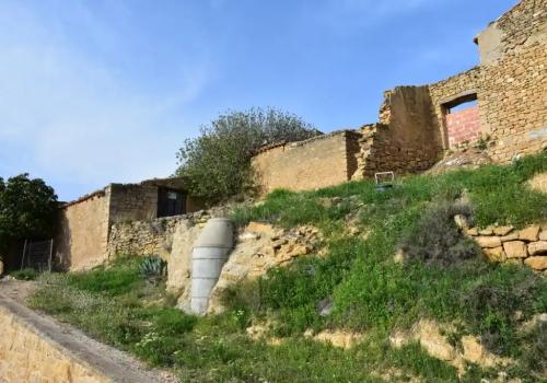 Plots in Teruel