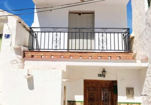 Homes in Salares