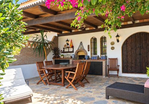 Houses in Casares