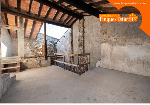 Chalets in Girona