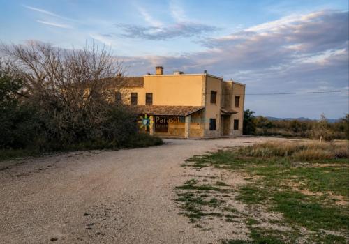 Villas in Bufali