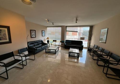 Commercial in Oliva