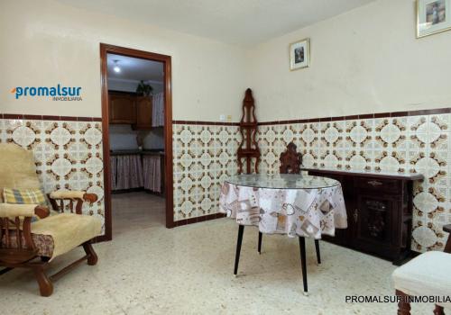 Properties in Puente Genil