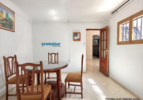 Properties in Puente Genil