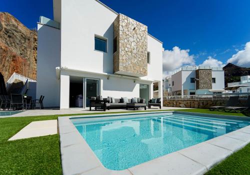 Villas in Mogán