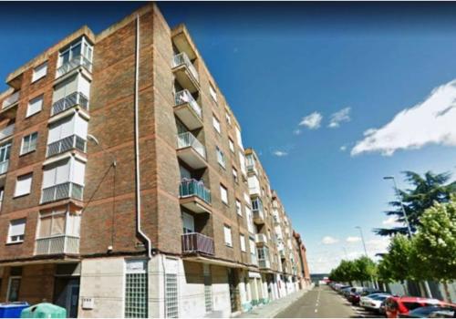 Lokal för uthyrning i Palencia - ALOTEL630TTM1VRD Lokal för uthyrning i Palencia - ALOTEL630TTM1VRD